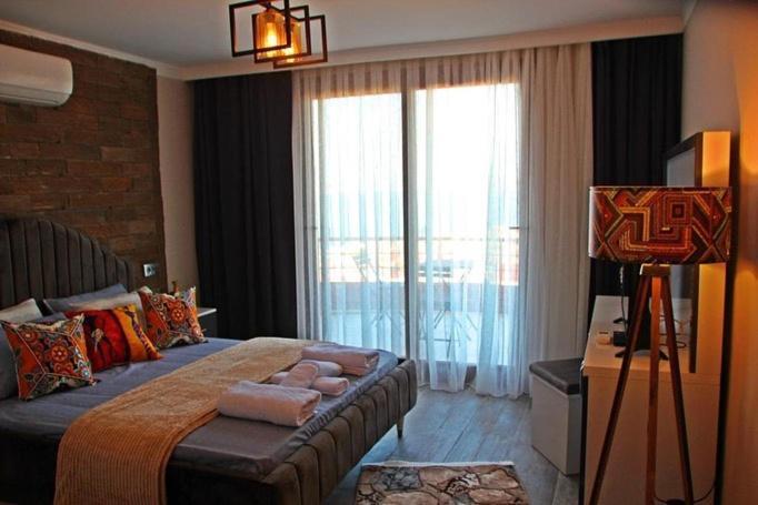 Yeni Foca Butik Otel Luaran gambar